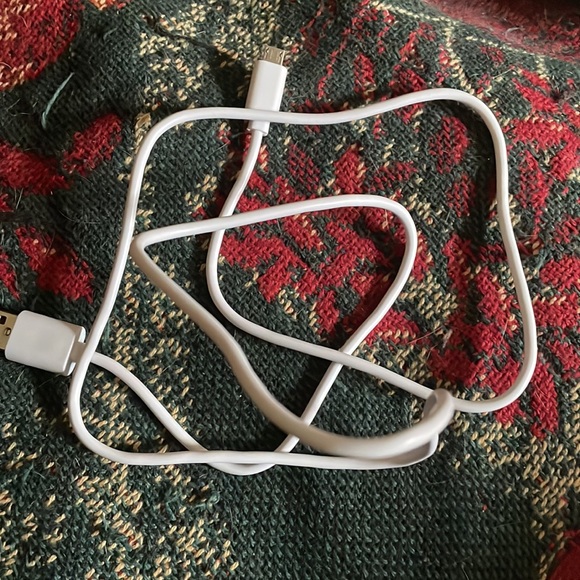 Staples wireless charger - Picture 3 of 4